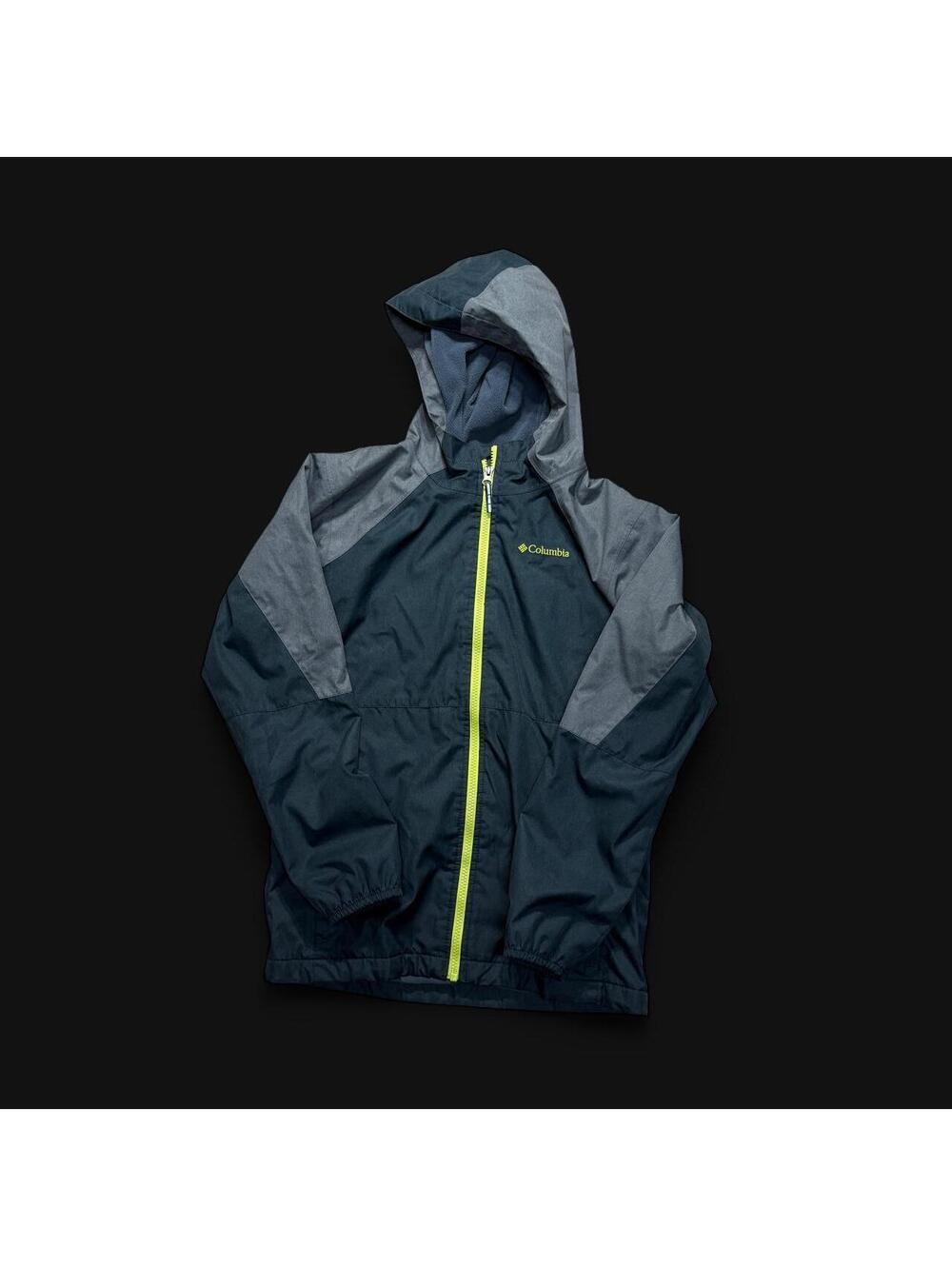streetwear skater Columbia kids Sportswear black, gray, and dark green